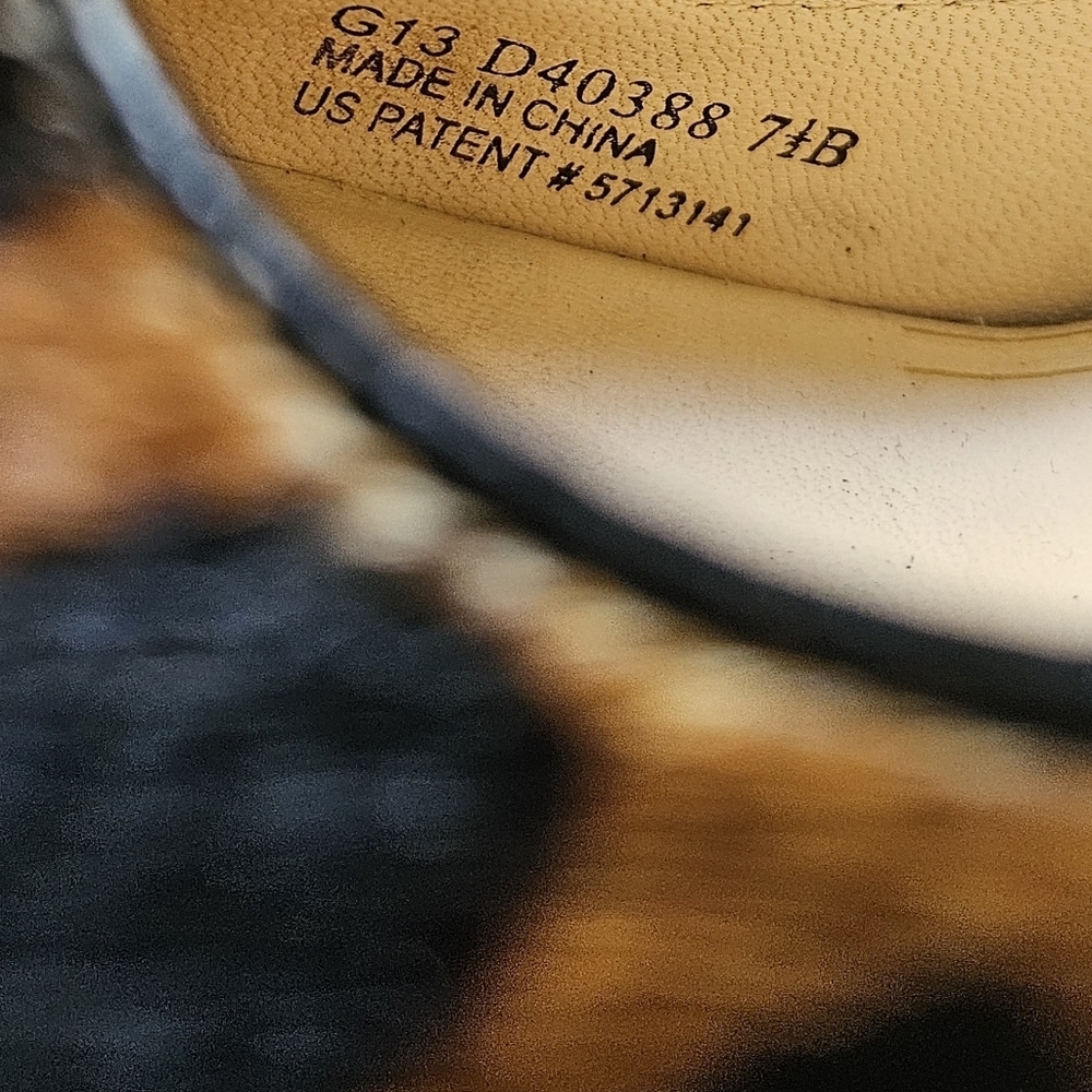 Cole Haan Chelsea Calf Hair Leopard Print Chunky Heel Pumps Women 7.5B - Picture 4 of 6